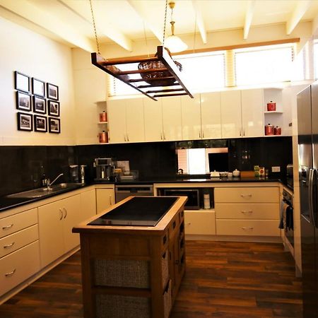 Bridgecroft House - Spacious & Serene Family Home 리치몬드 외부 사진